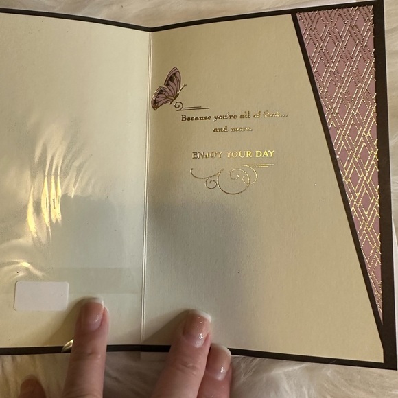 🧡10/$10 Elegant Birthday Card for Mom with Butterfly Design - Picture 2 of 3